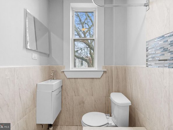 6247 N Woodstock Street, Philadelphia PA 19138