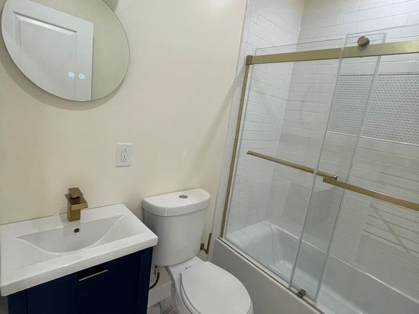 1917 W Spencer Avenue, Philadelphia PA 19141