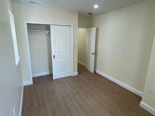 1917 W Spencer Avenue, Philadelphia PA 19141