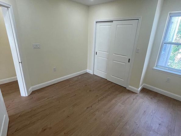 1917 W Spencer Avenue, Philadelphia PA 19141