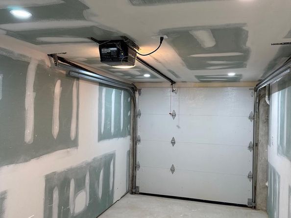 1917 W Spencer Avenue, Philadelphia PA 19141