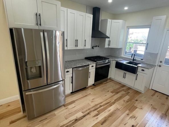 1917 W Spencer Avenue, Philadelphia PA 19141