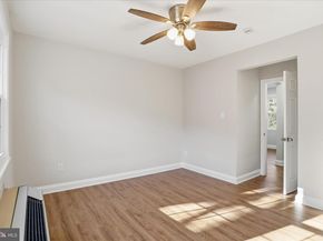 1804 W Abingdon Drive 201, Alexandria VA 22314