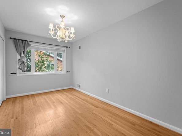 8801 Clifford Avenue, Chevy Chase MD 20815