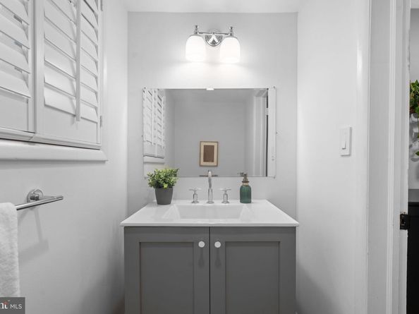 8801 Clifford Avenue, Chevy Chase MD 20815