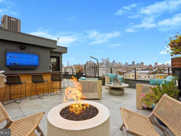 706 Latona Street A, Philadelphia PA 19147