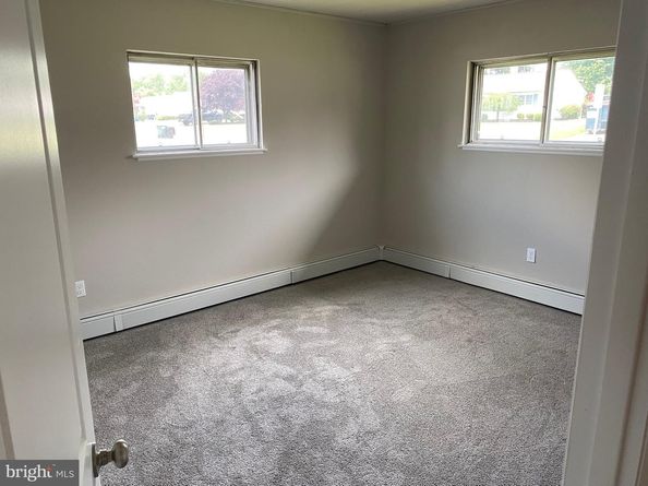 932 Rozel Avenue, Southampton PA 18966