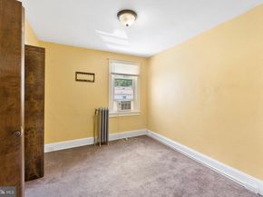 1011 Clifton, Collingdale PA 19023