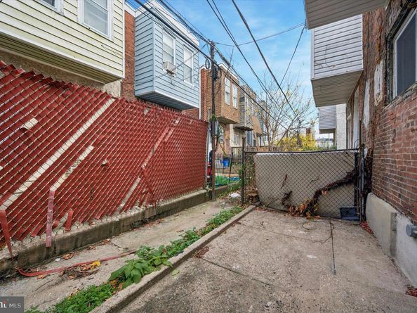 6021 Delancey Street, Philadelphia PA 19143