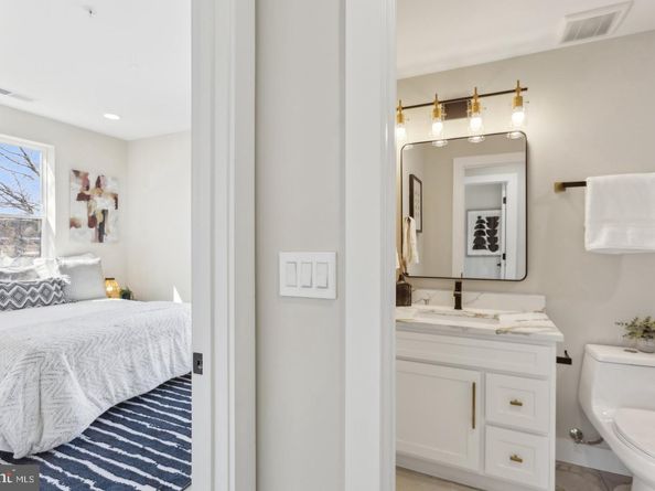 1016 Rhode Island Avenue NE 7, Washington DC 20018