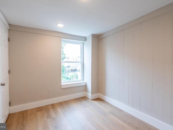 2552 Coral Street, Philadelphia PA 19125