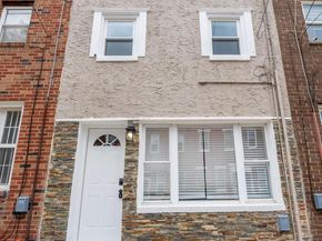 2552 Coral Street, Philadelphia PA 19125