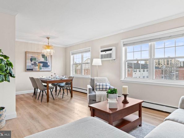 222 E Montgomery Avenue 304, Ardmore PA 19003