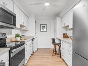 222 E Montgomery Avenue 304, Ardmore PA 19003