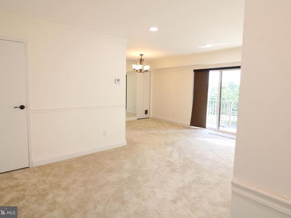 6141 Edsall Road E, Alexandria VA 22304