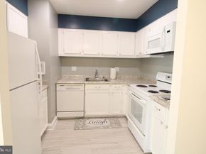 6141 Edsall Road E, Alexandria VA 22304