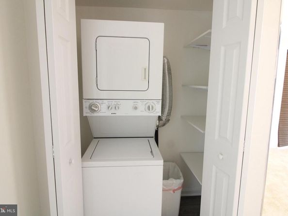 6141 Edsall Road E, Alexandria VA 22304