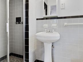 156 Gypsy Lane, King Of Prussia PA 19406