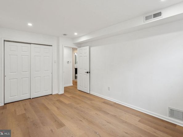 6901 Valley Avenue D1, Philadelphia PA 19128