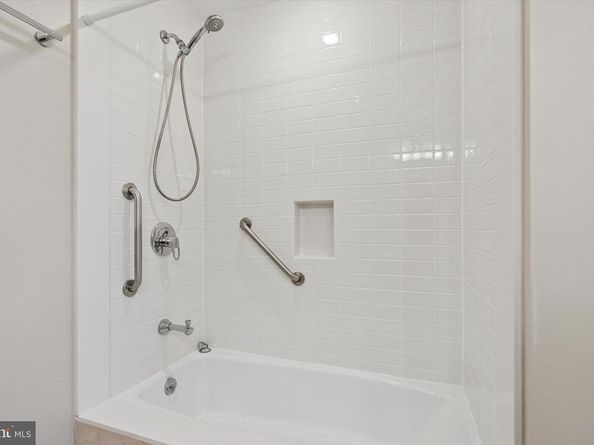 4200 Pine Street 103, Philadelphia PA 19104