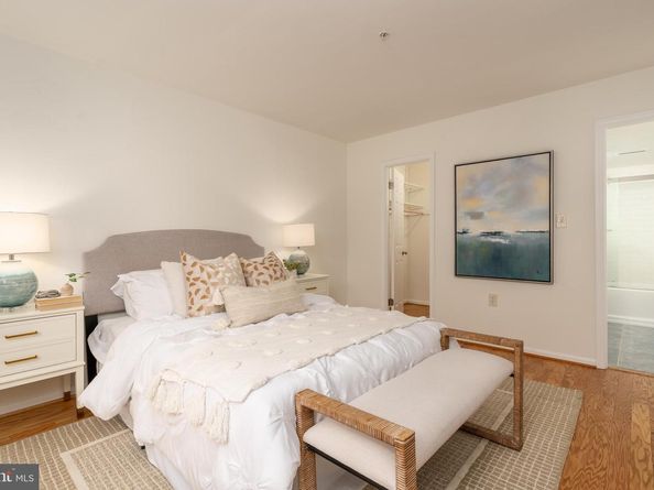 3806 Porter Street NW 101, Washington DC 20016