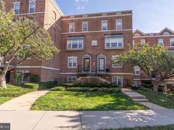 3806 Porter Street NW