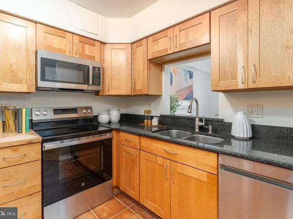 3806 Porter Street NW 101, Washington DC 20016