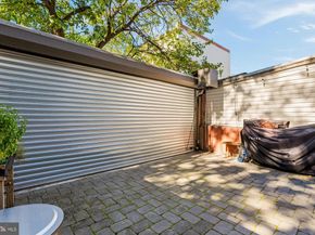 951 14TH Street SE, Washington DC 20003