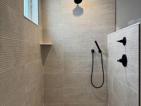 905 Emily Street, Philadelphia PA 19148