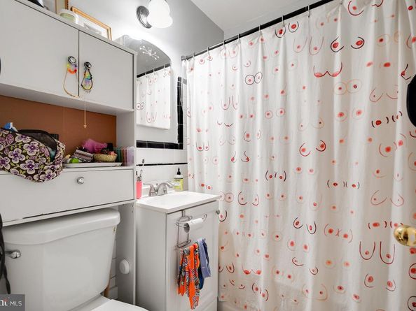 330 20TH Street NE, Washington DC 20002