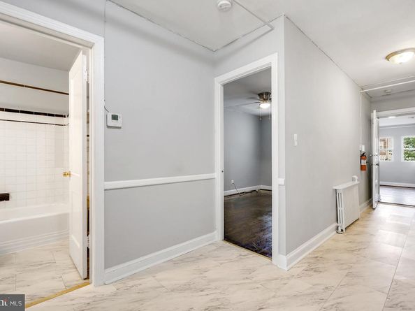 330 20TH Street NE, Washington DC 20002