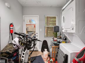 330 20TH Street NE, Washington DC 20002