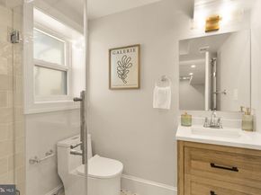 7920 16TH Street NW, Washington DC 20012