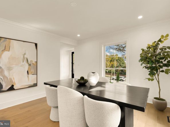 7920 16TH Street NW, Washington DC 20012