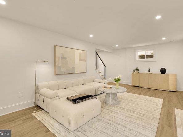 7920 16TH Street NW, Washington DC 20012