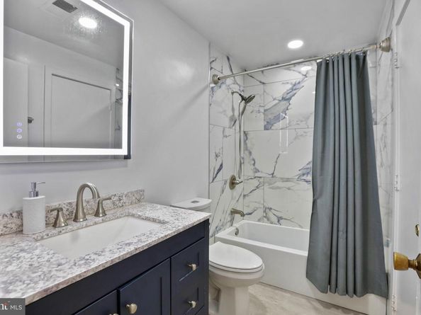 11723 Summerchase Circle, Reston VA 20194