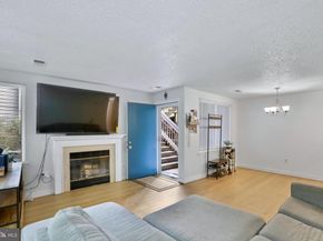11723 Summerchase Circle, Reston VA 20194