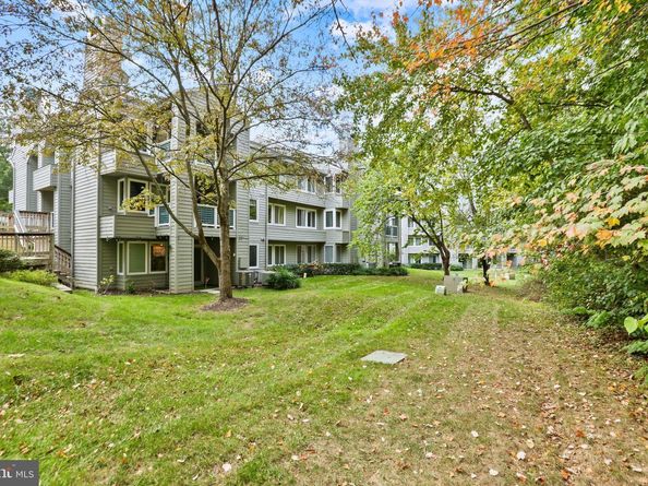 11723 Summerchase Circle, Reston VA 20194