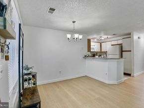 11723 Summerchase Circle, Reston VA 20194