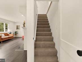 6728 Barrett Road, Falls Church VA 22042