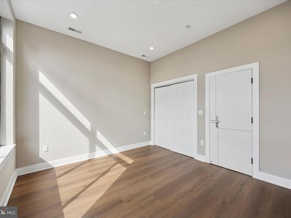 523 Gerritt Street, Philadelphia PA 19147