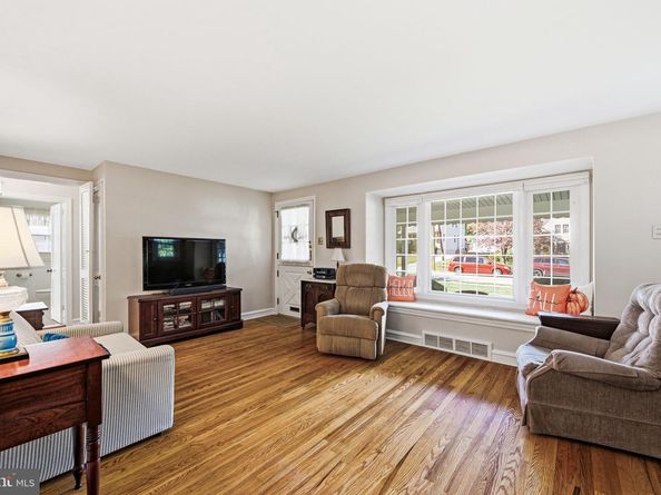 247 Orchard Road, Springfield PA 19064