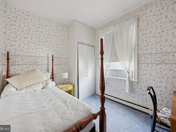 2433 S 21st Street, Philadelphia PA 19145