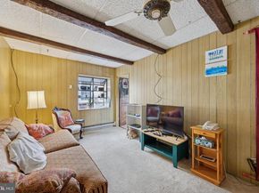 2433 S 21st Street, Philadelphia PA 19145