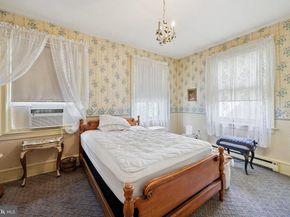 2433 S 21st Street, Philadelphia PA 19145