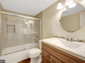 1827 Post Oak Trail, Reston VA 20191