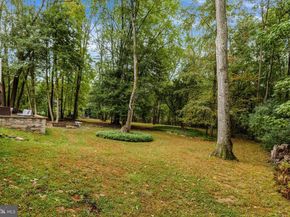 1827 Post Oak Trail, Reston VA 20191