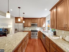 1827 Post Oak Trail, Reston VA 20191