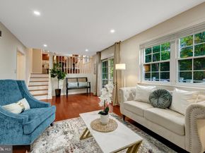 1827 Post Oak Trail, Reston VA 20191