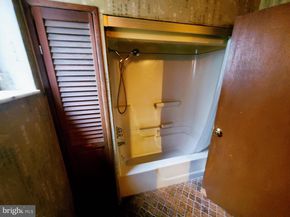 2518 S American Street, Philadelphia PA 19148